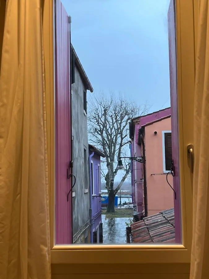 Vanessa Home Μπουράνο